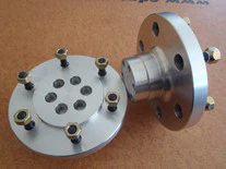 One piece wheel hubs 6 x 139.7 PCD - Image 2